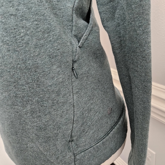 Lululemon &go Endeavor Long Sleeve Heathered Deep Green - Picture 10 of 12